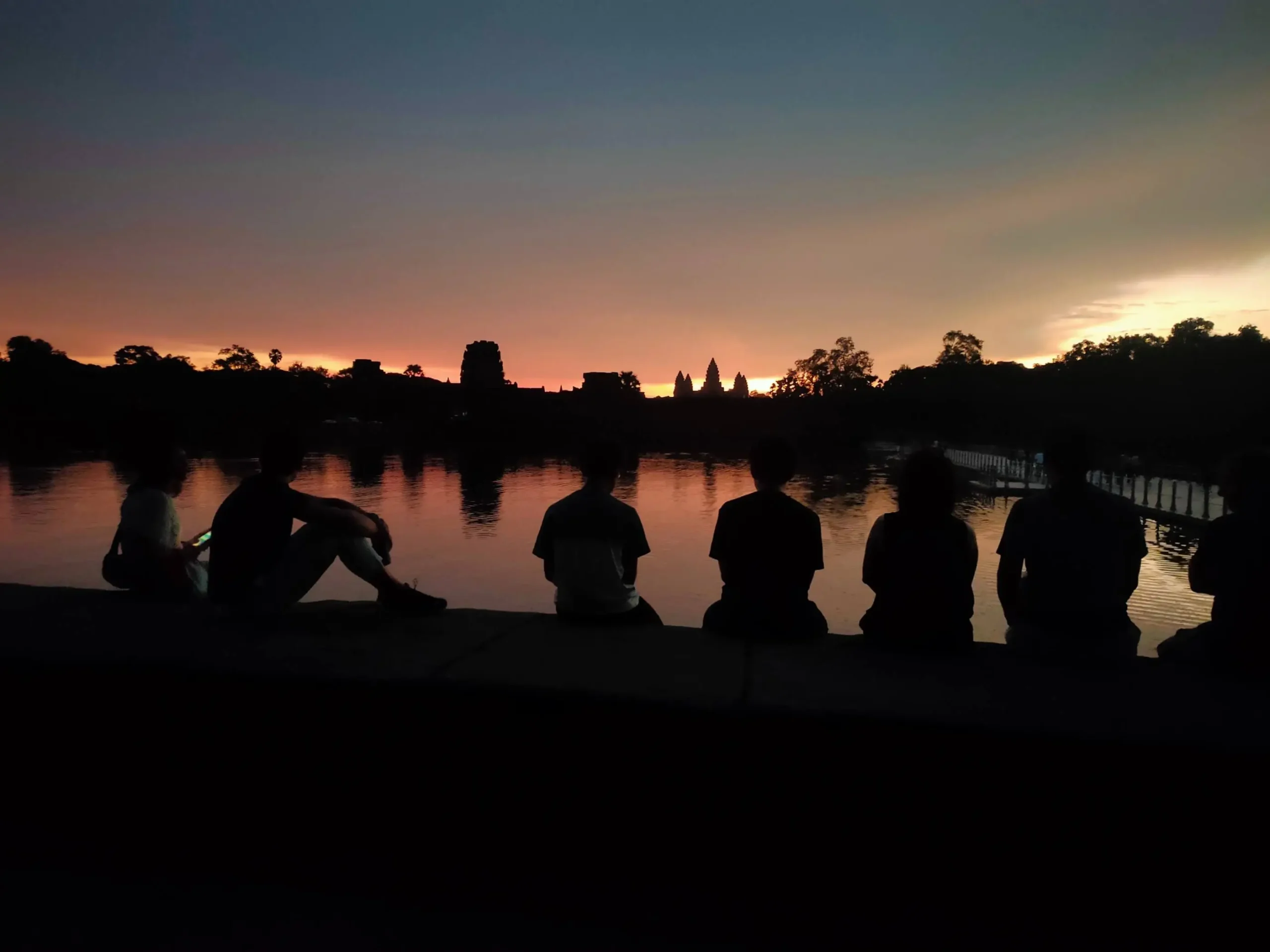 Amanecer en Angkor Wat, Siem Reap – Templo jemer al atardecer